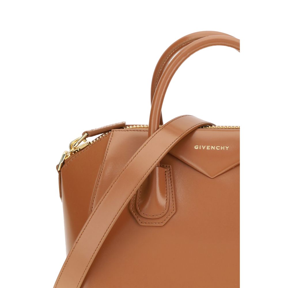 Givenchy Handtasche aus Kalbshaut in Braun Bos Taurus